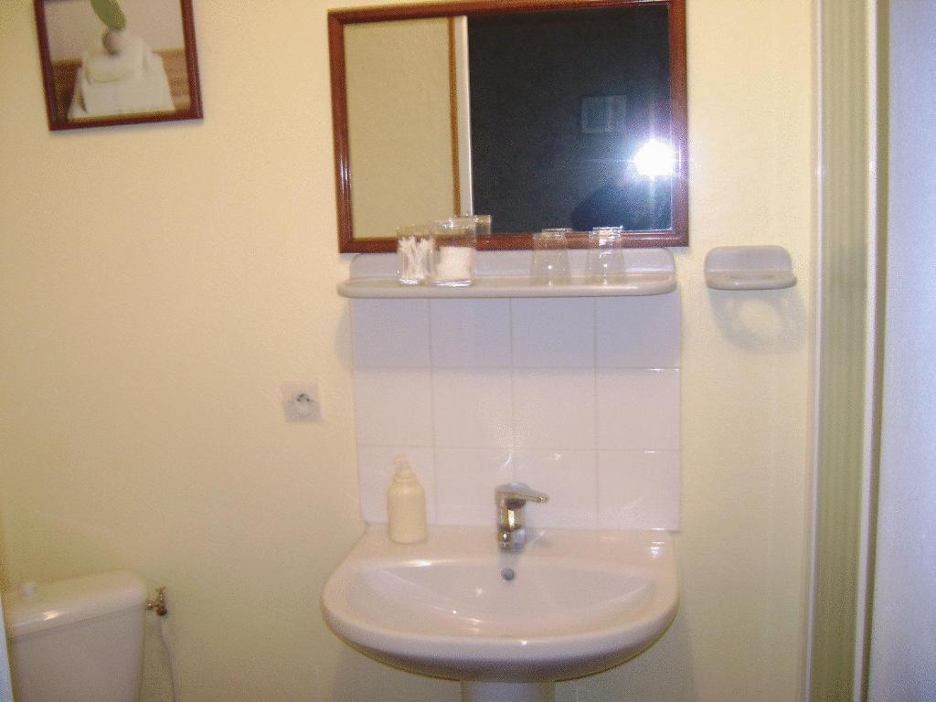 Chambres D'Hotes L'Hirondelle Girondelle Εξωτερικό φωτογραφία